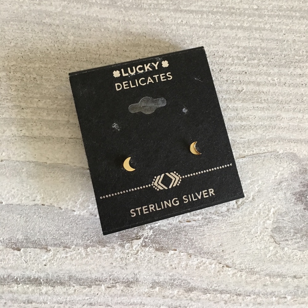 NWT! Lucky moon earrings 🍀