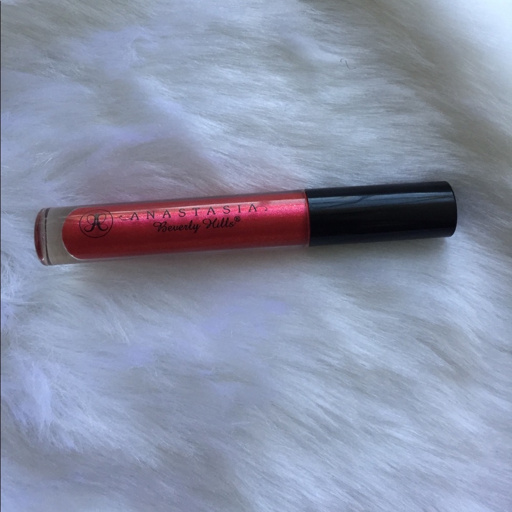 ANASTASIA BEVERLY HILLS NEVER USED