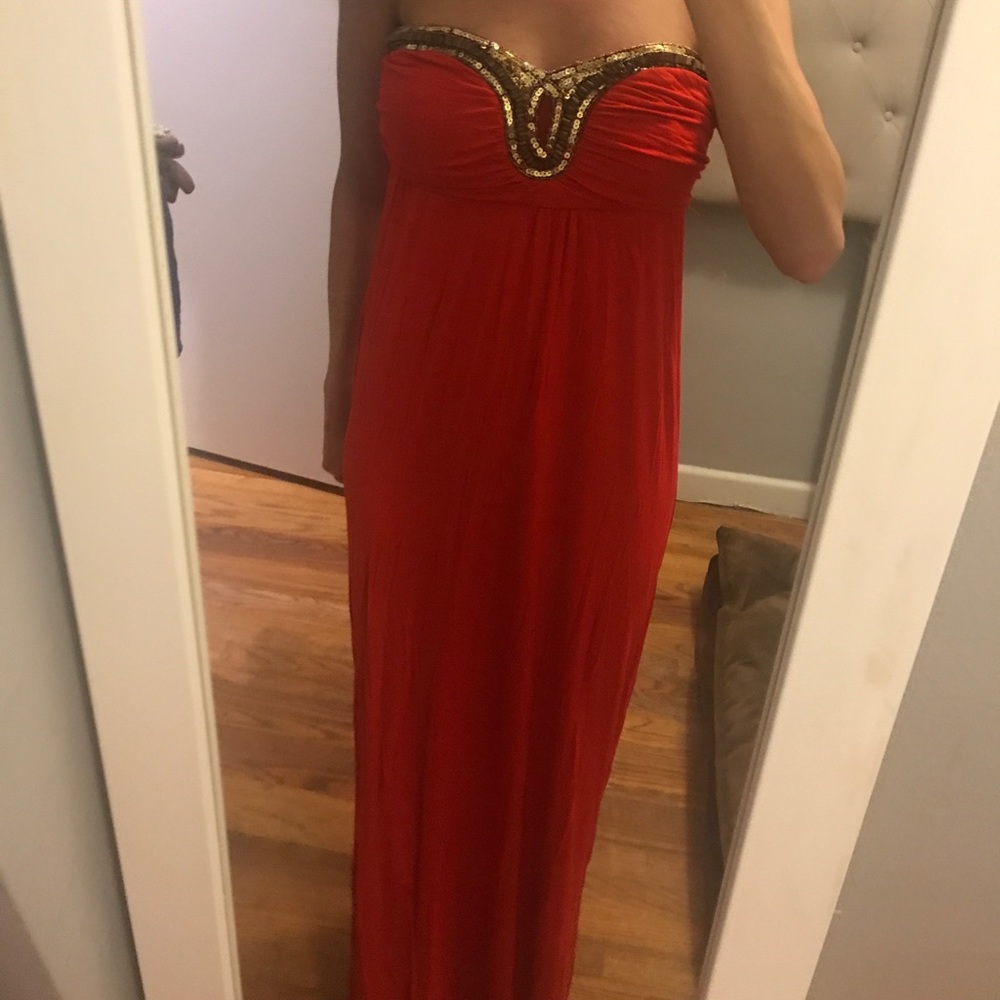 2B Bebe flattering maxi!!