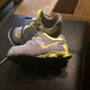 Toddler girl NIKE Gym Shoe