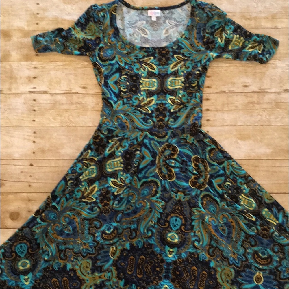 XS LuLaRoe Nicole Dress