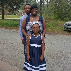 Meet your Posher, Kimberly