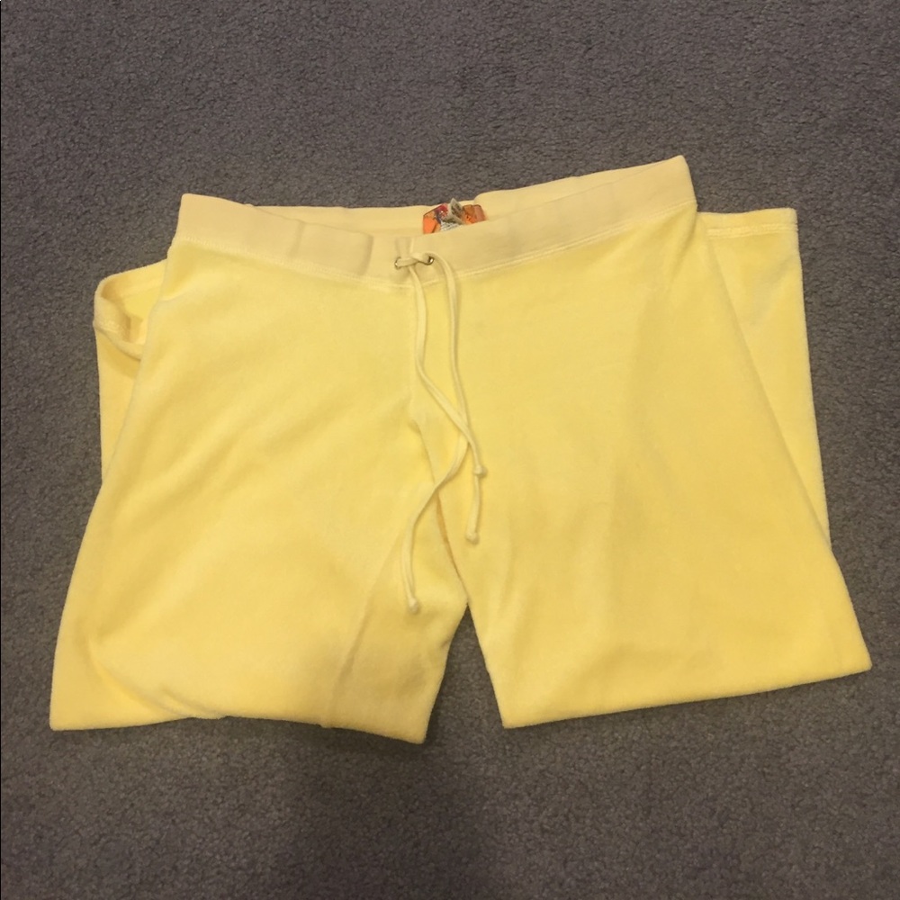 Juicy capris