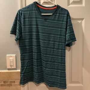 Lululemon 5 year t shirt