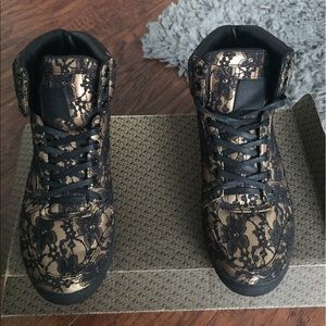 Lacoste x Married to the Mob Hiromi lace sneakers