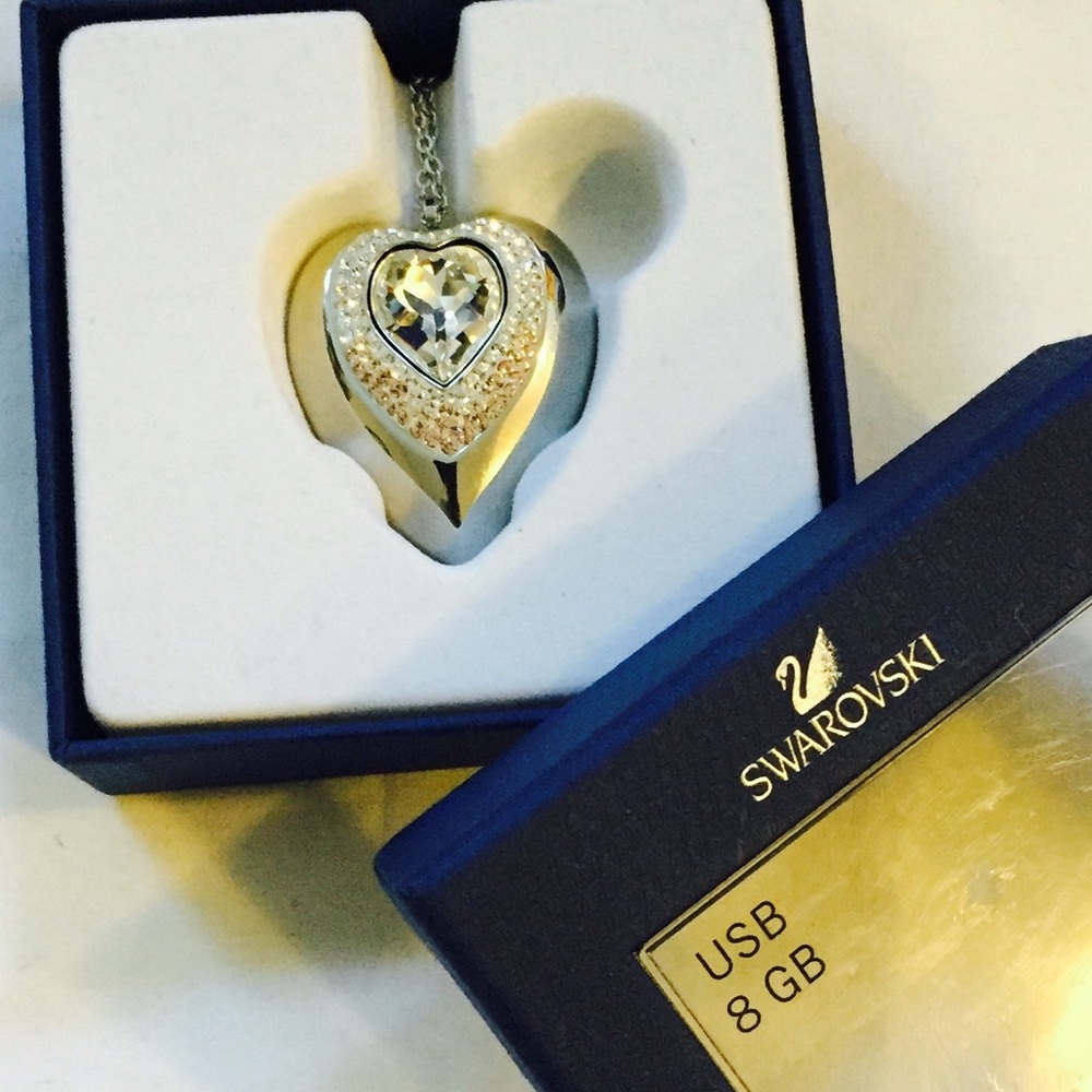 Swarovski Heart USB Pendant
