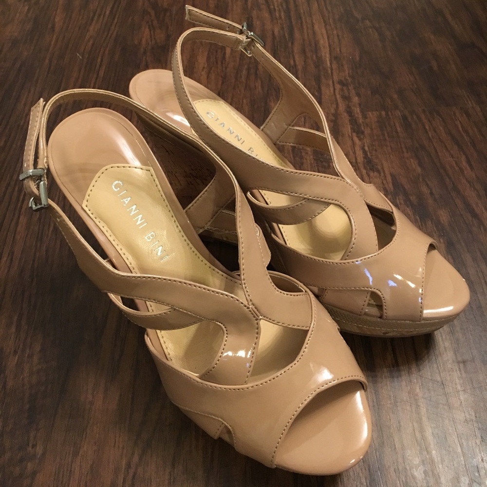 Gianni Bini Nude Cork Wedges