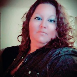 Meet your Posher, Casey j