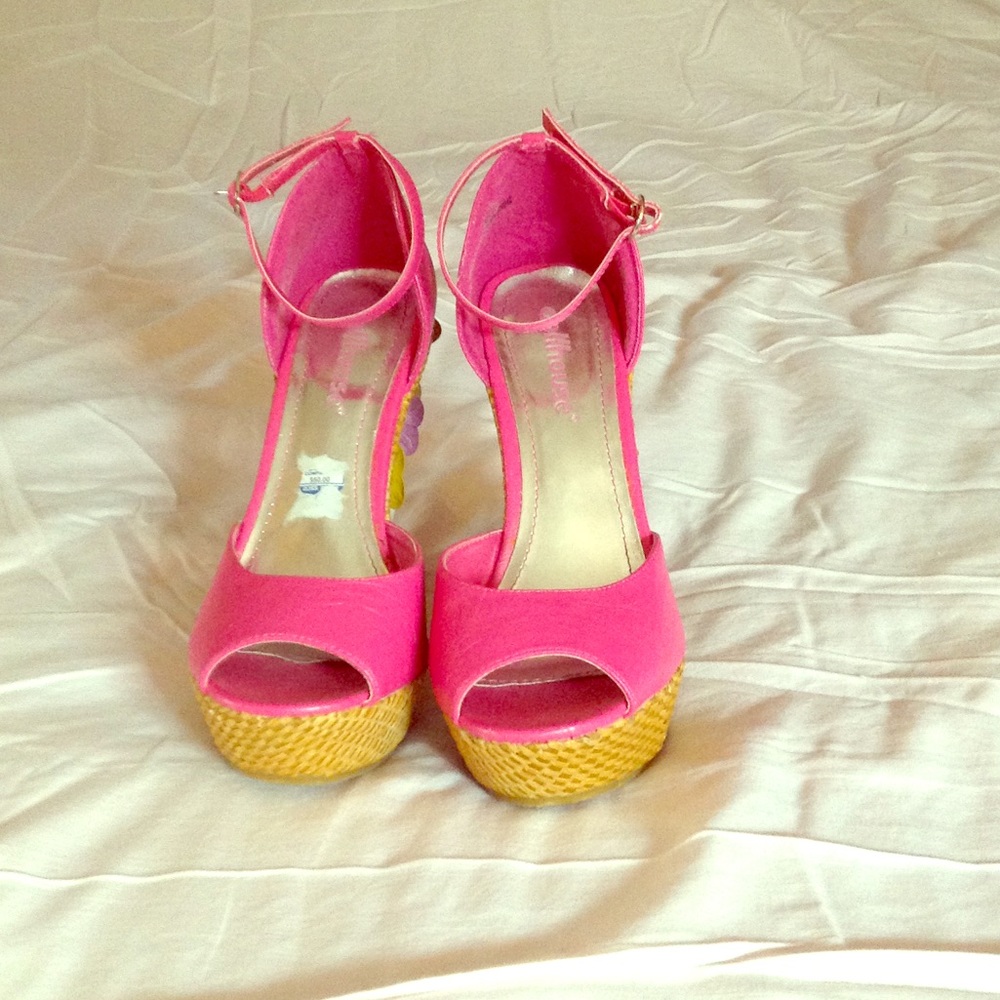 Awesome summertime wedges!