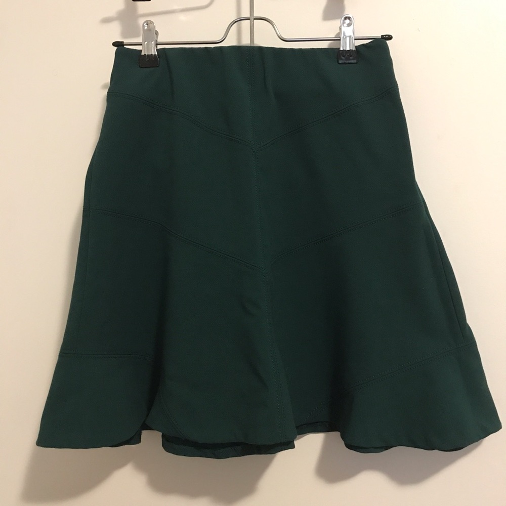LOFT Flippy Skirt in Emerald Green Size 00