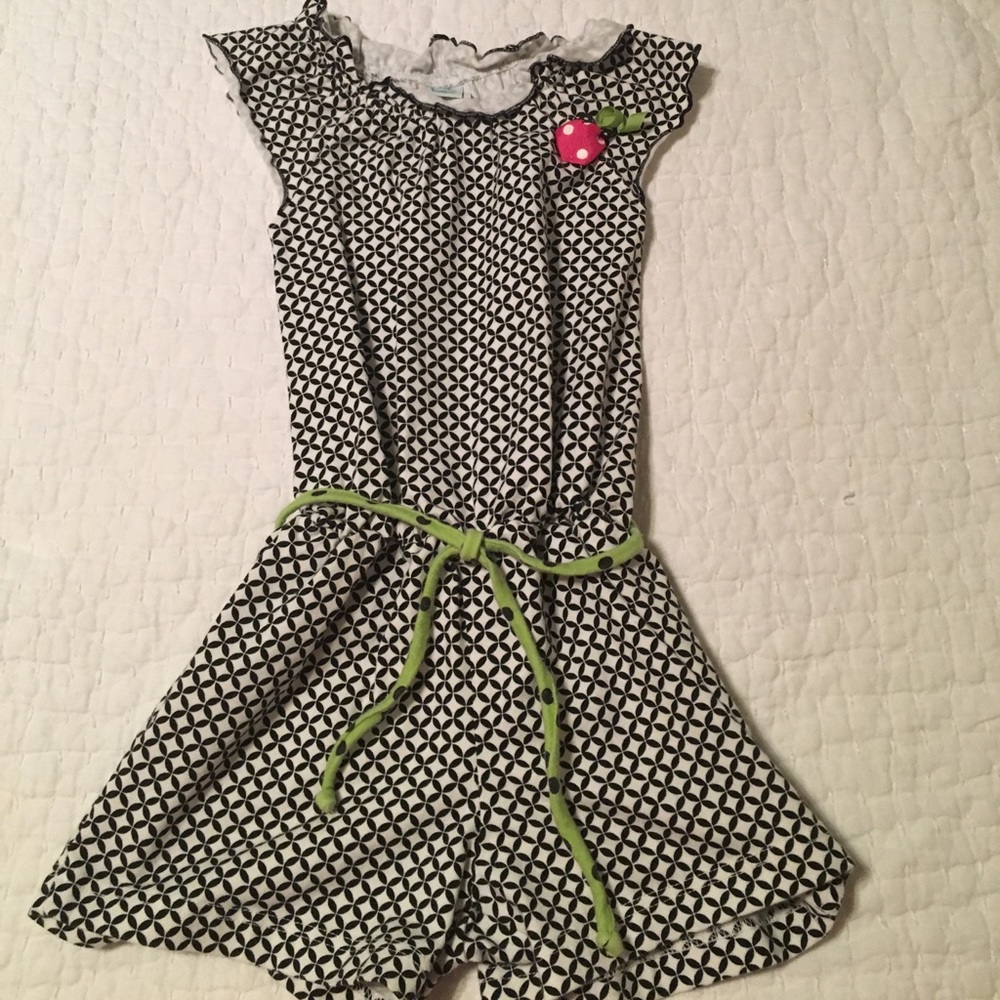 Peaches 'n Cream darling romper! Cute ladybug!