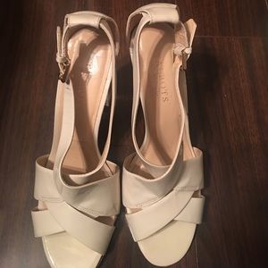 Talbots Patent Leather Lucite heel