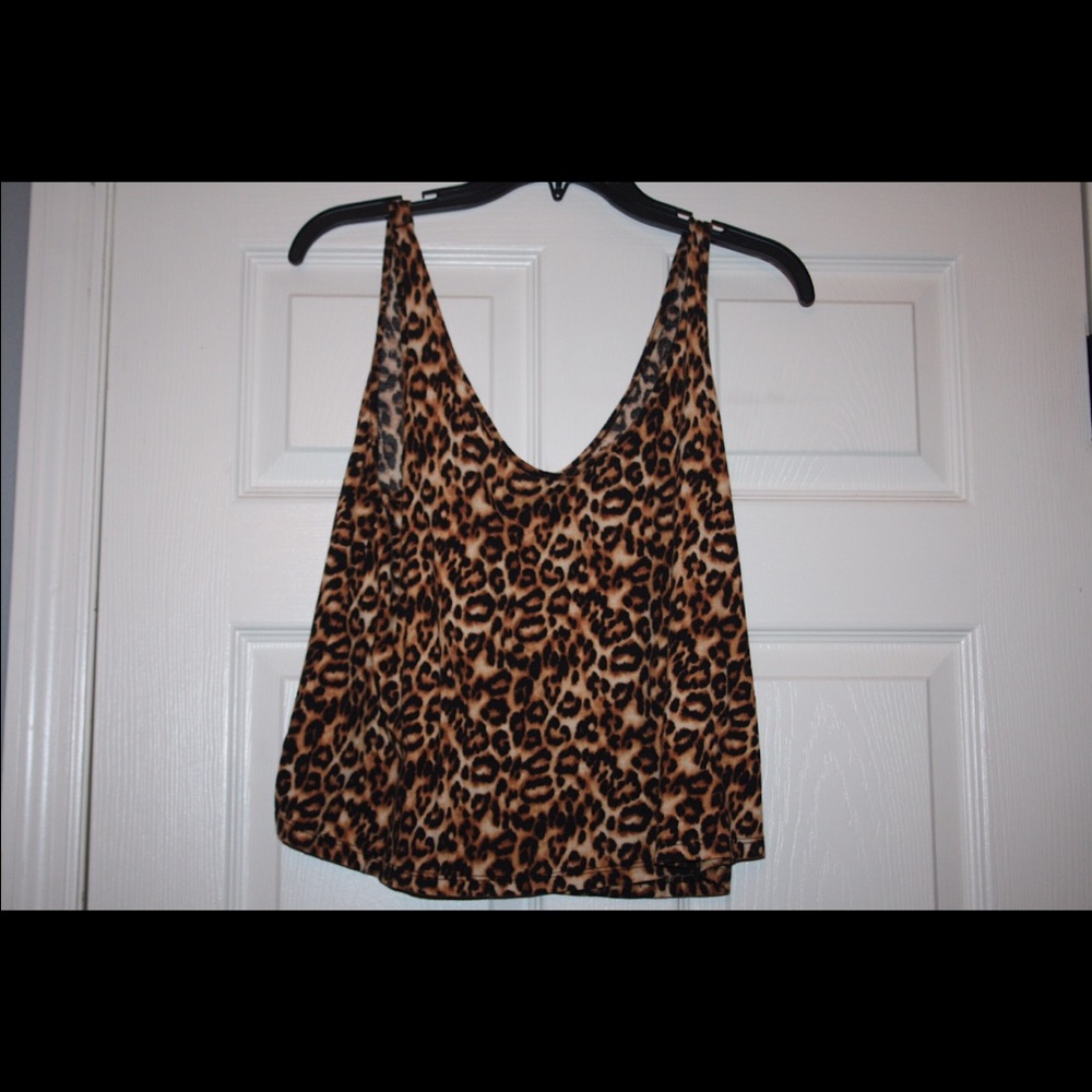 Cheetah printed tank/crop top