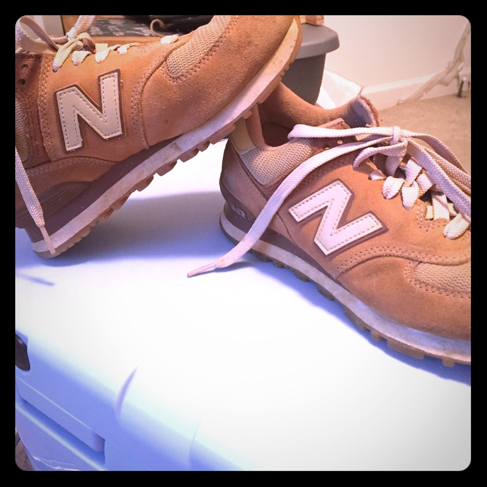 New balance shoes