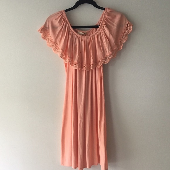 NWT Off the Shoulder Dress - Picture 4 of 4