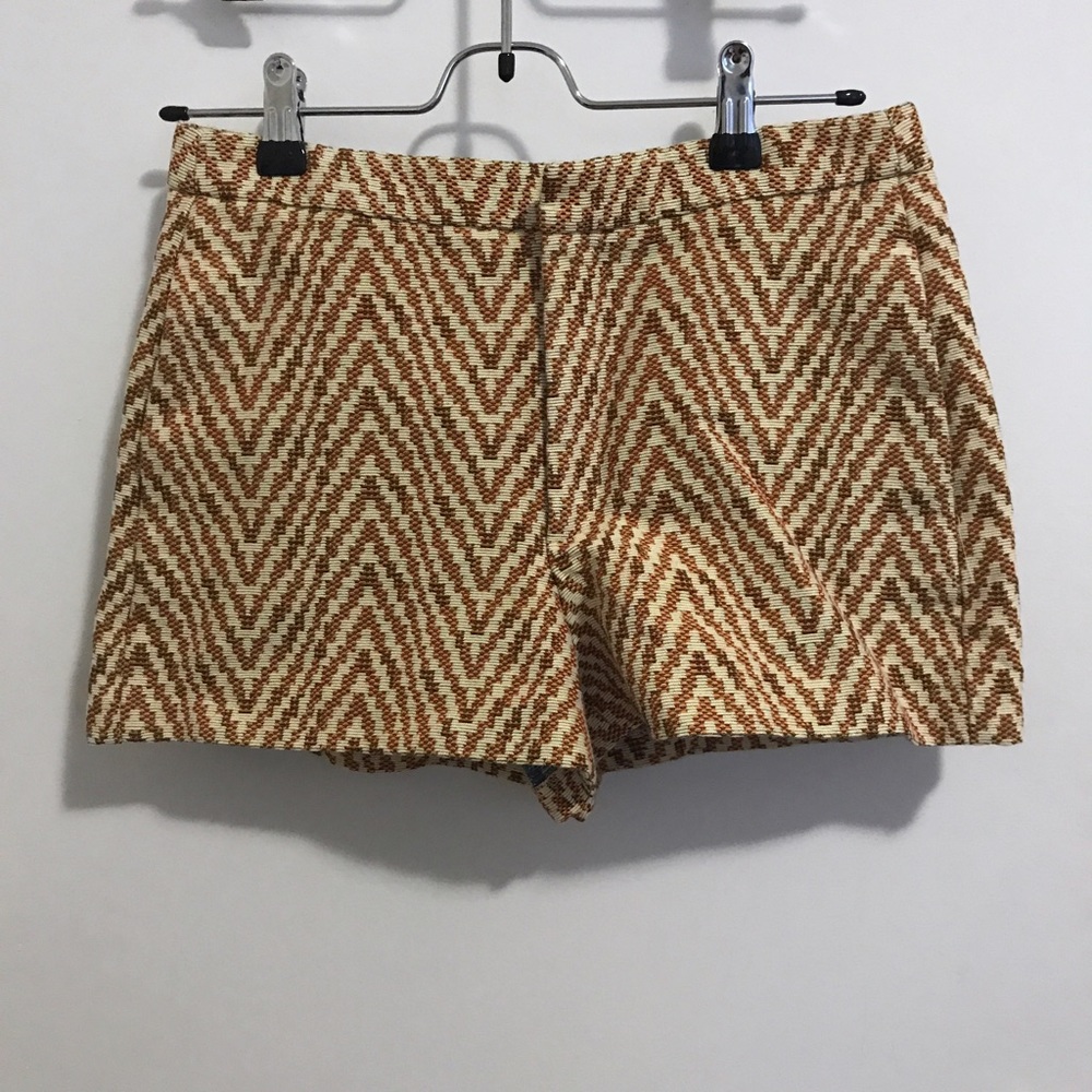 ZARA Textured Shorts in XS
