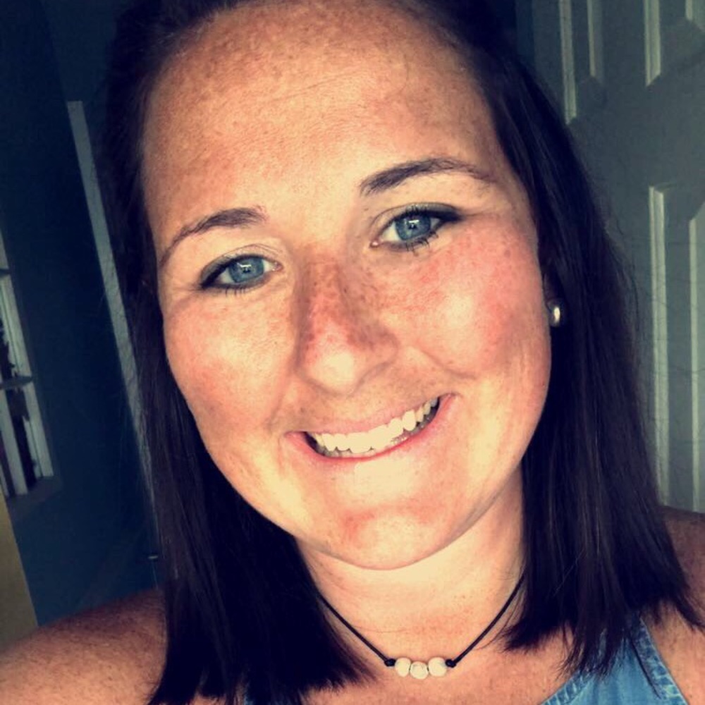 Meet your Posher, Caroline