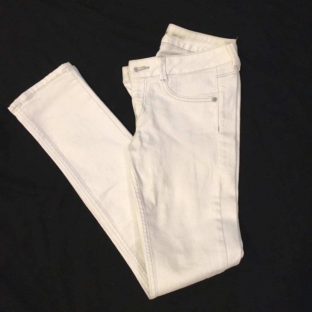 Baxter white jeans!