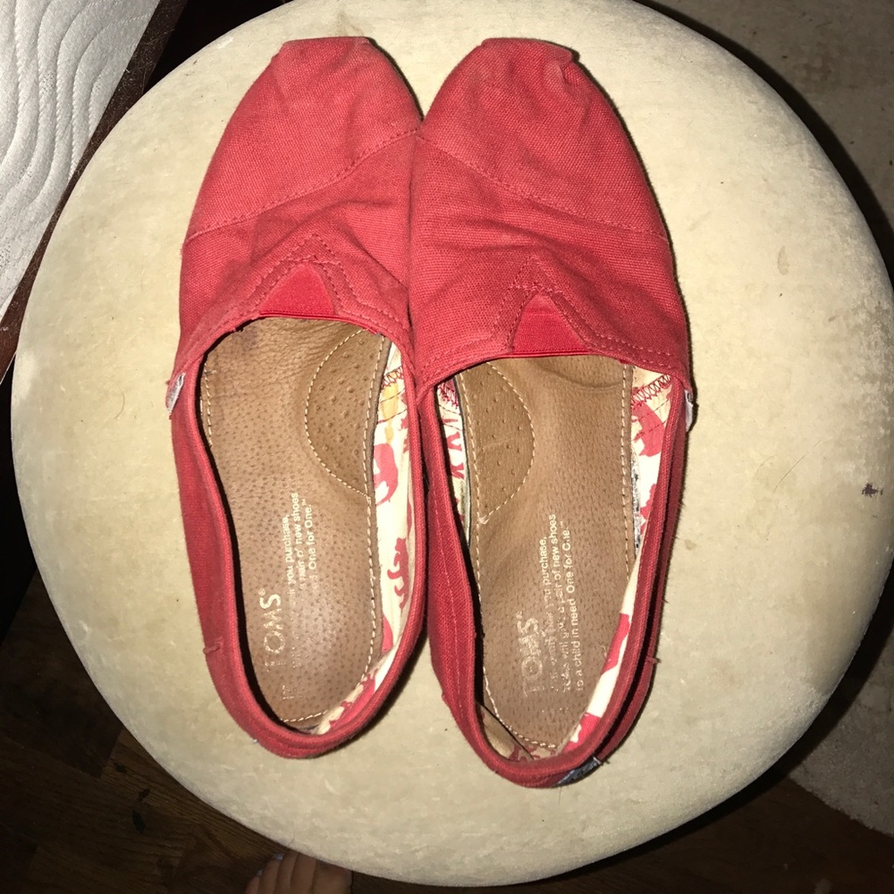 Red toms