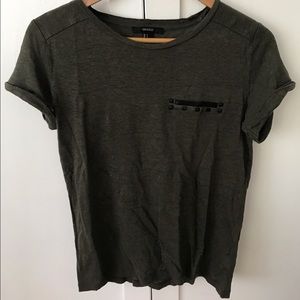 Forever 21 linen/cotton t. Stud details