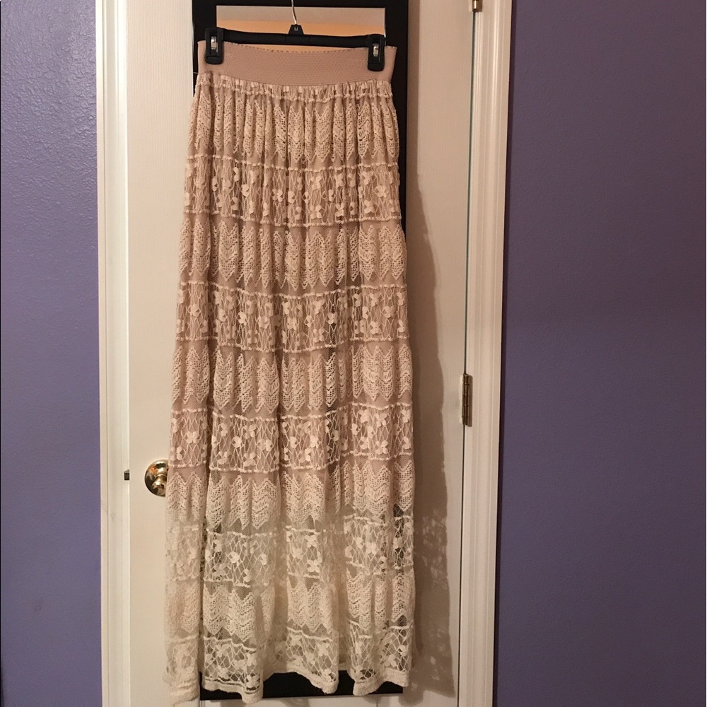 36in maxi tan and cream lace skirt