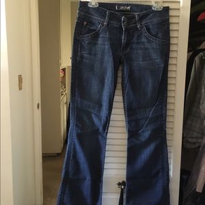 Women's jeans size 27