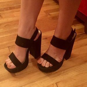 Strappy Black Platform Sandals