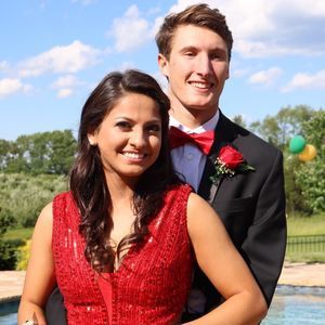 Meet your Posher, Alexia