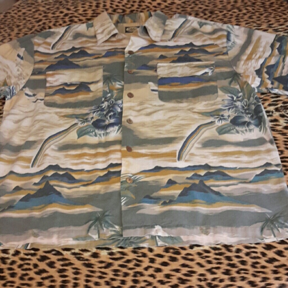 Tommy Bahama men's Hawaiian shirt,XL