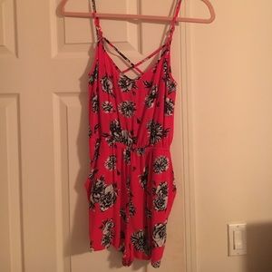 Barely worn red romper with grey floral print!