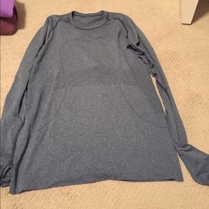 Lululemon long sleeve run swiftly