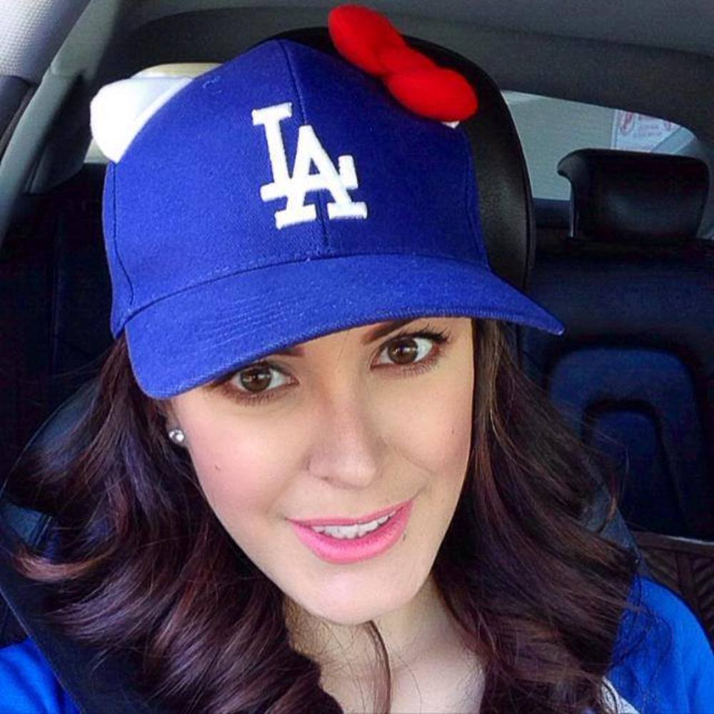 Meet your Posher, Adriana