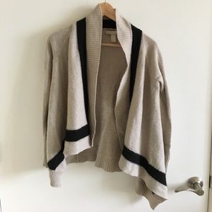 Banana Republic cream cardigan