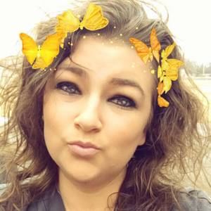 Meet your Posher, Lesli