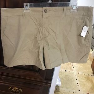 Old Navy khaki dress short