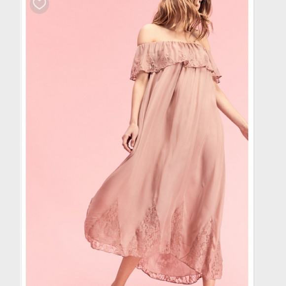 Free People Dresses & Skirts - Nightcap Antique Lace High Low Maxi Dress