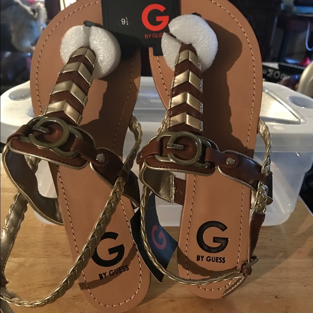 Guess sandals