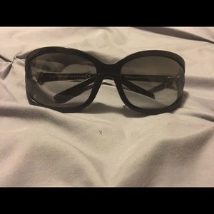 Tom Ford Vivienne Sunglasses. TG 9278