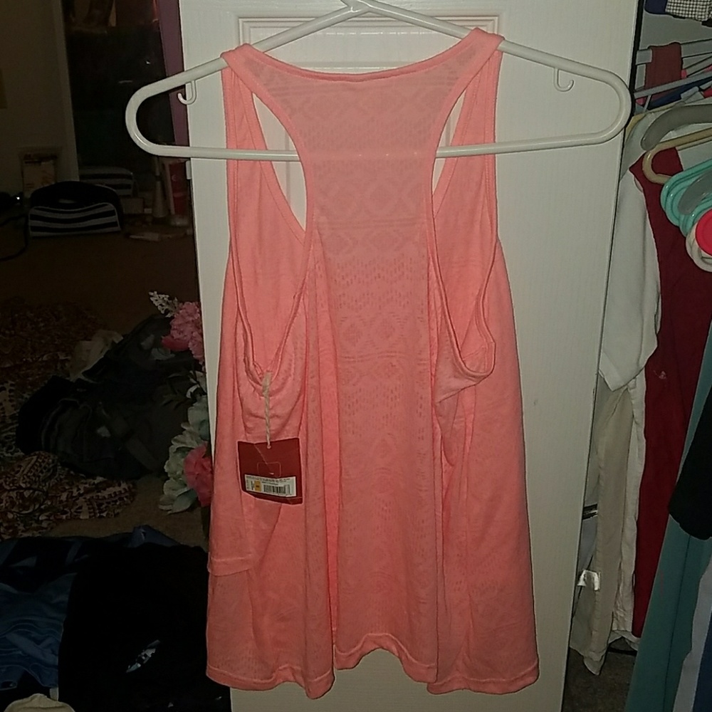 Pink Tank - Picture 2 of 3