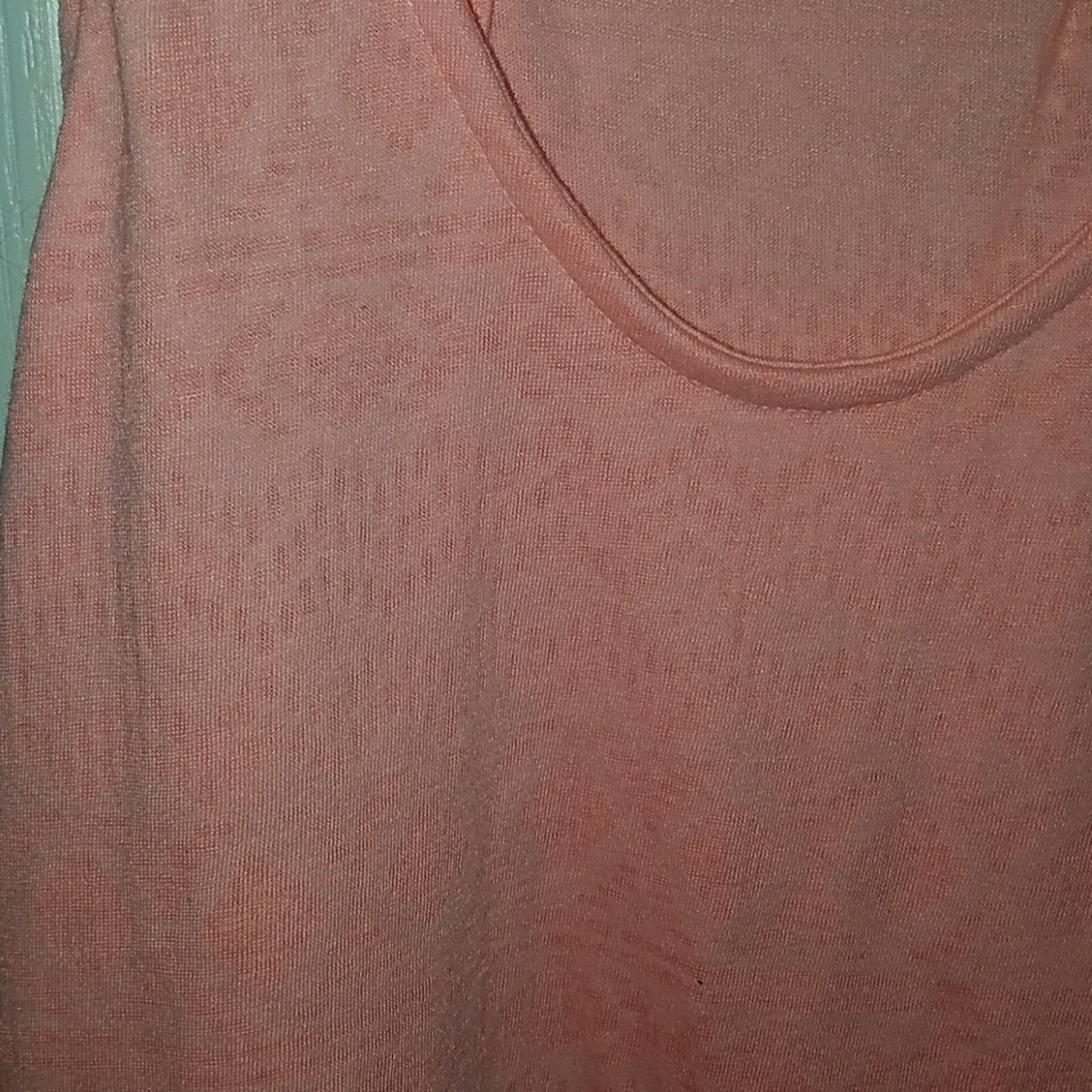 Pink Tank - Picture 3 of 3