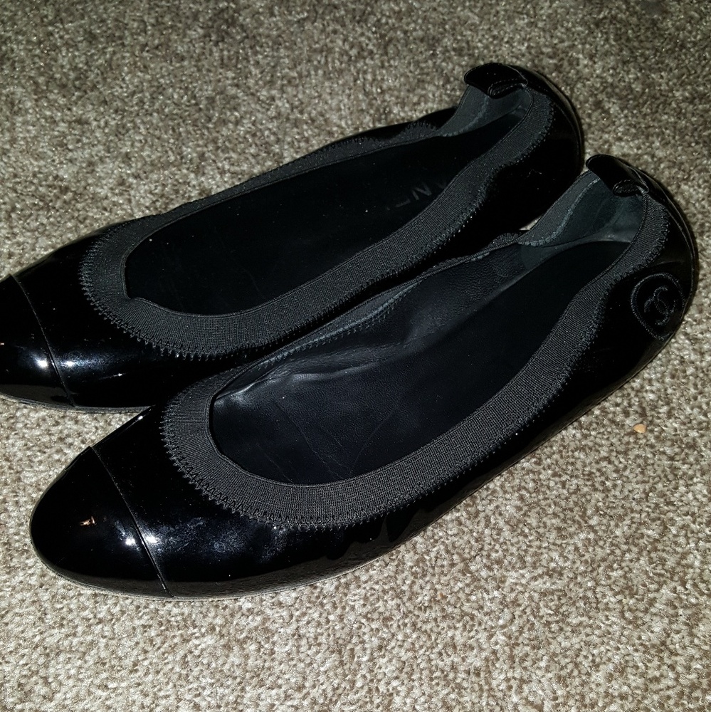 🚫SOLD🚫 Chanel Black Patent Ballet Flats