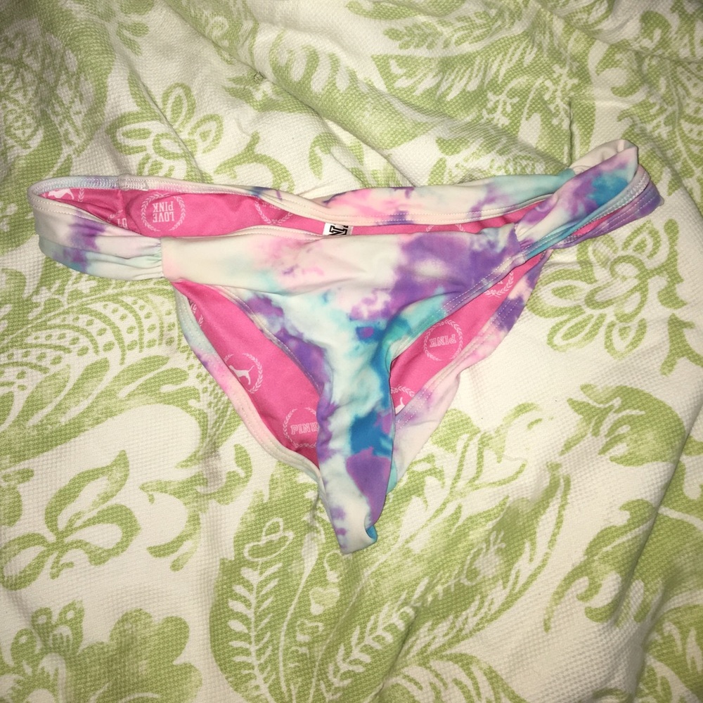 Tie dye bottom
