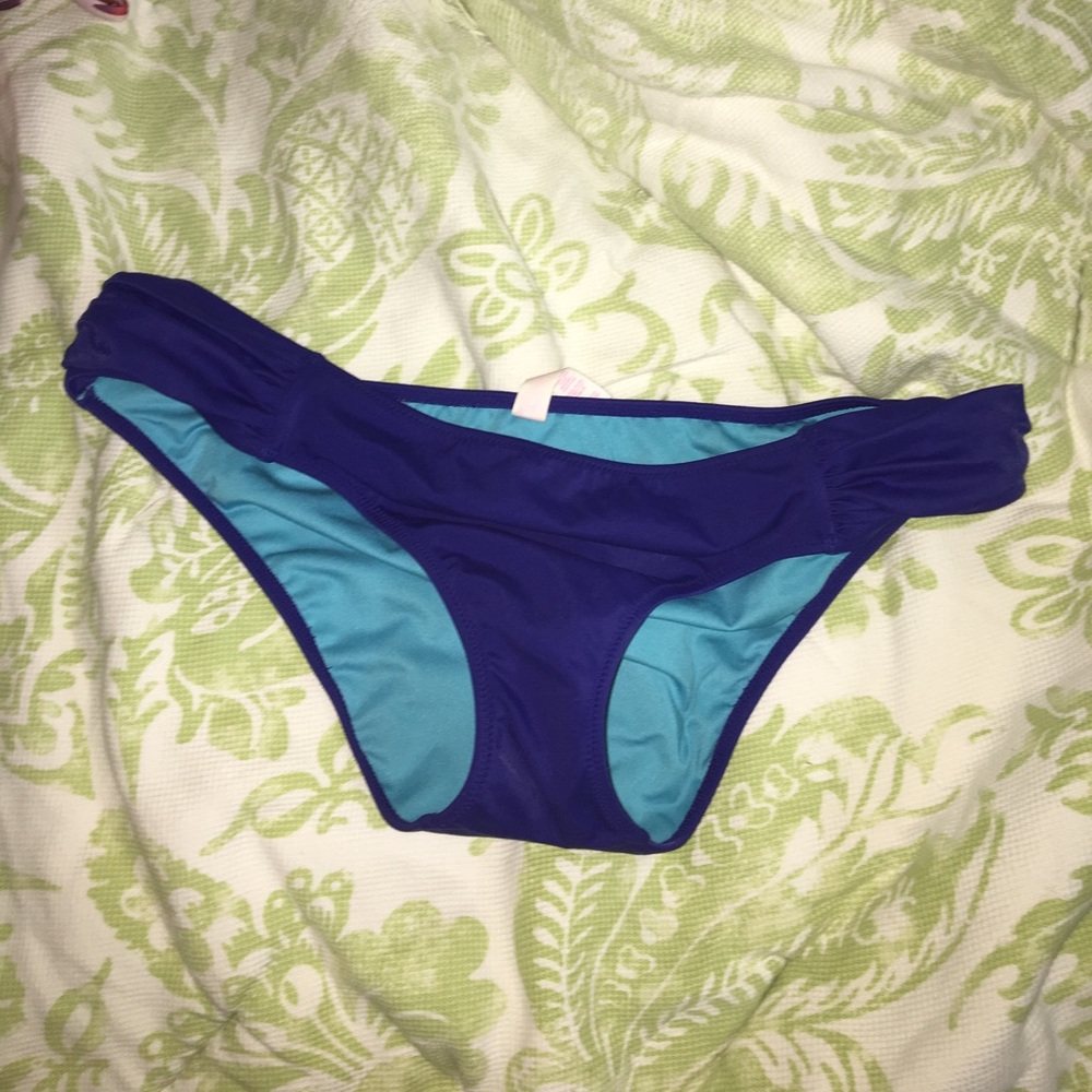 Bikini bottom