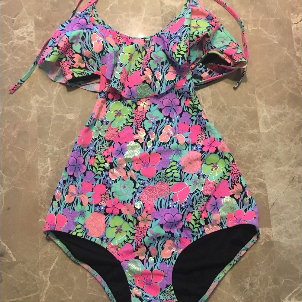 Victoria's Secret flounce one piece swimsuit