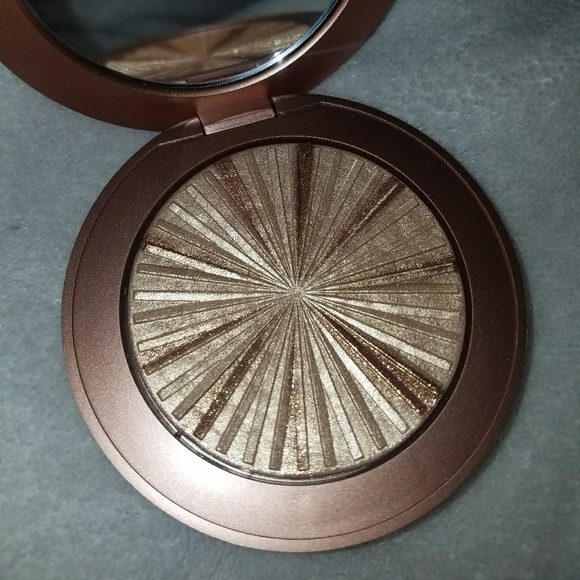 Estee Lauder Heat Wave Limited Edition Highlighter - Picture 1 of 4