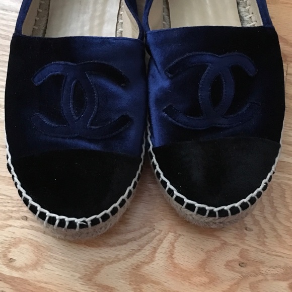Blue Blk CHANEL Velvet CapToe CC Espadrilles Flats - Picture 3 of 8