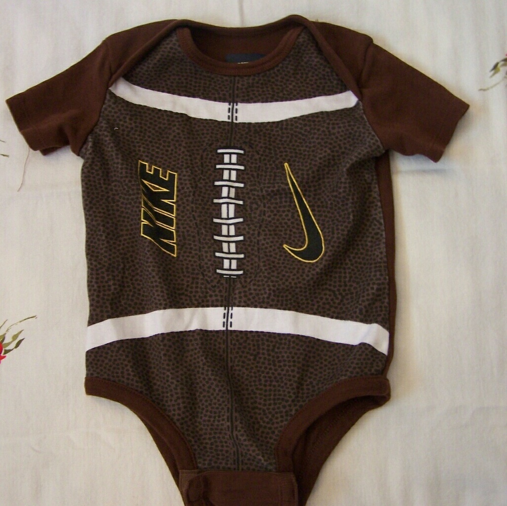 Nike Football Onsie | Size 6/9 Months