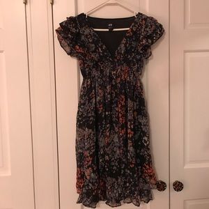 H&M perfect condition printed dress