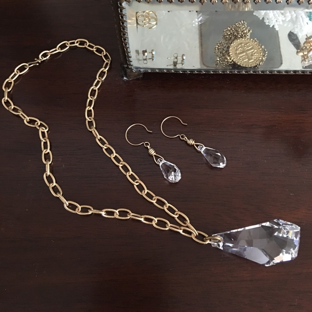 Stunning Swarovski Crystal Set!! 💋 One of a Kind