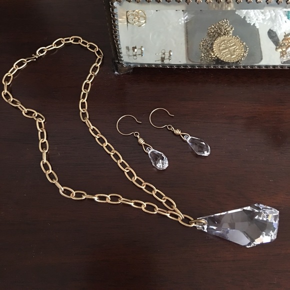 Stunning Swarovski Crystal Set!! 💋 One of a Kind - Picture 1 of 4
